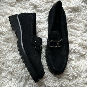 Vaneli Leather‎ Loafers